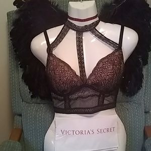 Nwt Victoria secret mesh under wire strappy bra